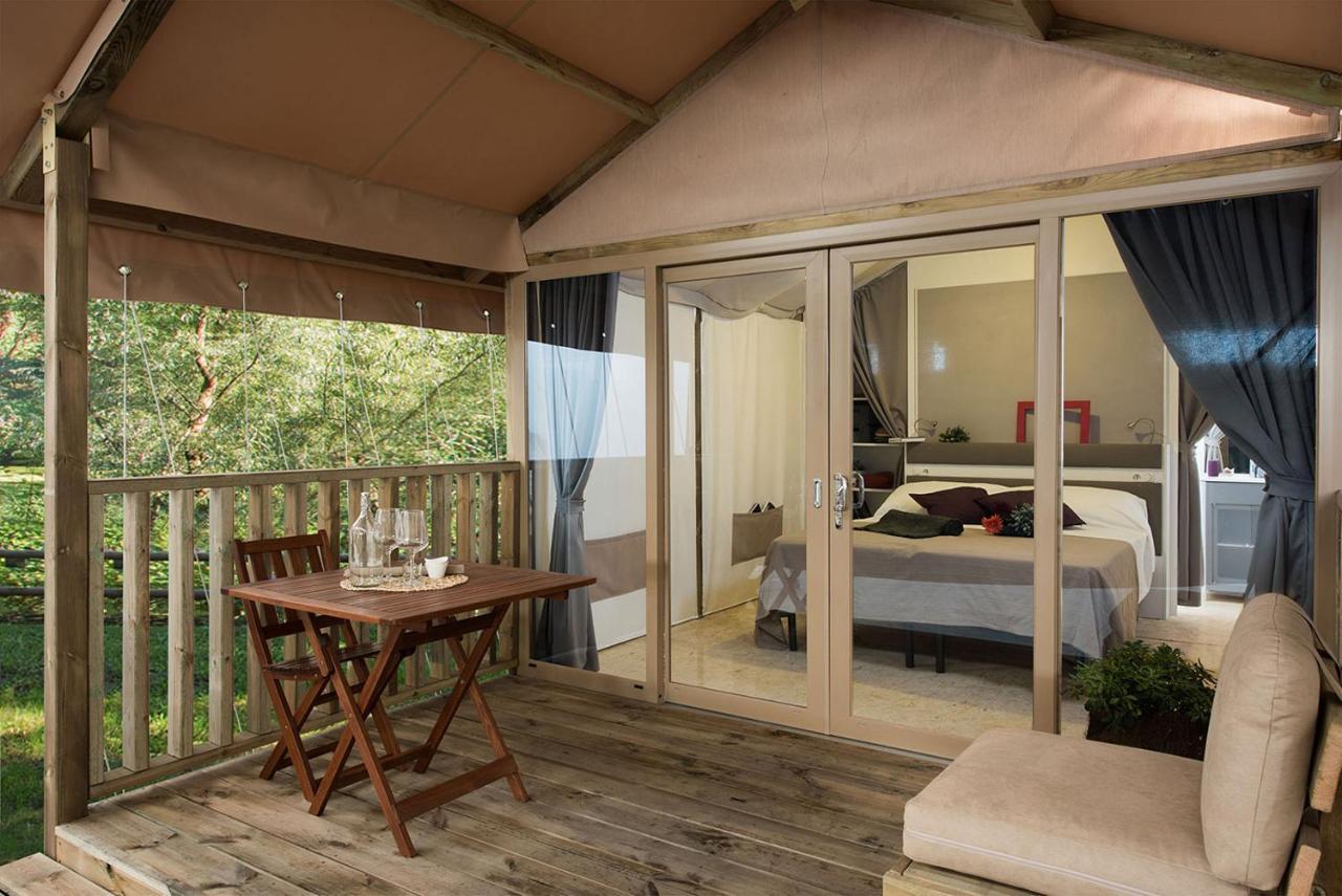 Camping Lacona Pineta Каполивери Екстериор снимка
