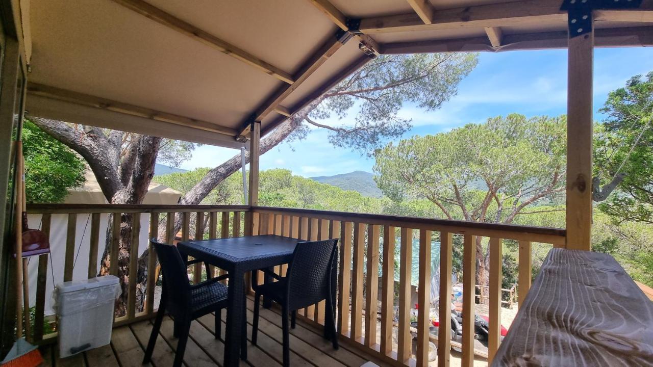 Camping Lacona Pineta Каполивери Екстериор снимка
