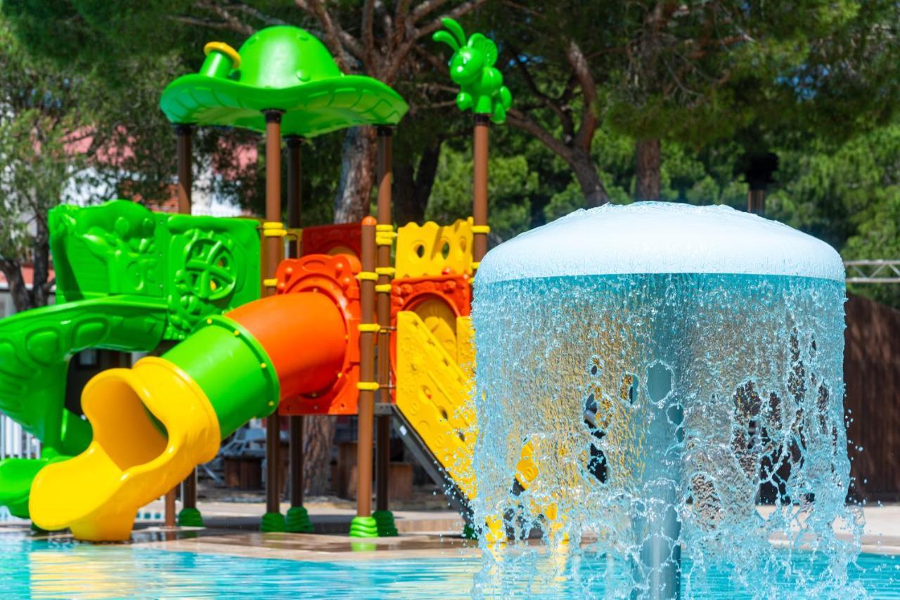 Camping Lacona Pineta Каполивери Екстериор снимка