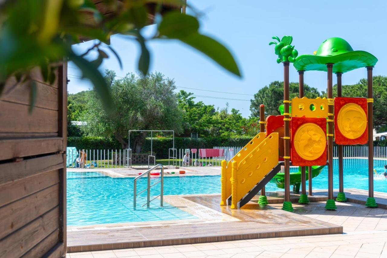 Camping Lacona Pineta Каполивери Екстериор снимка
