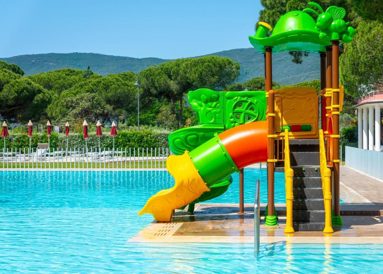 Camping Lacona Pineta Каполивери Екстериор снимка