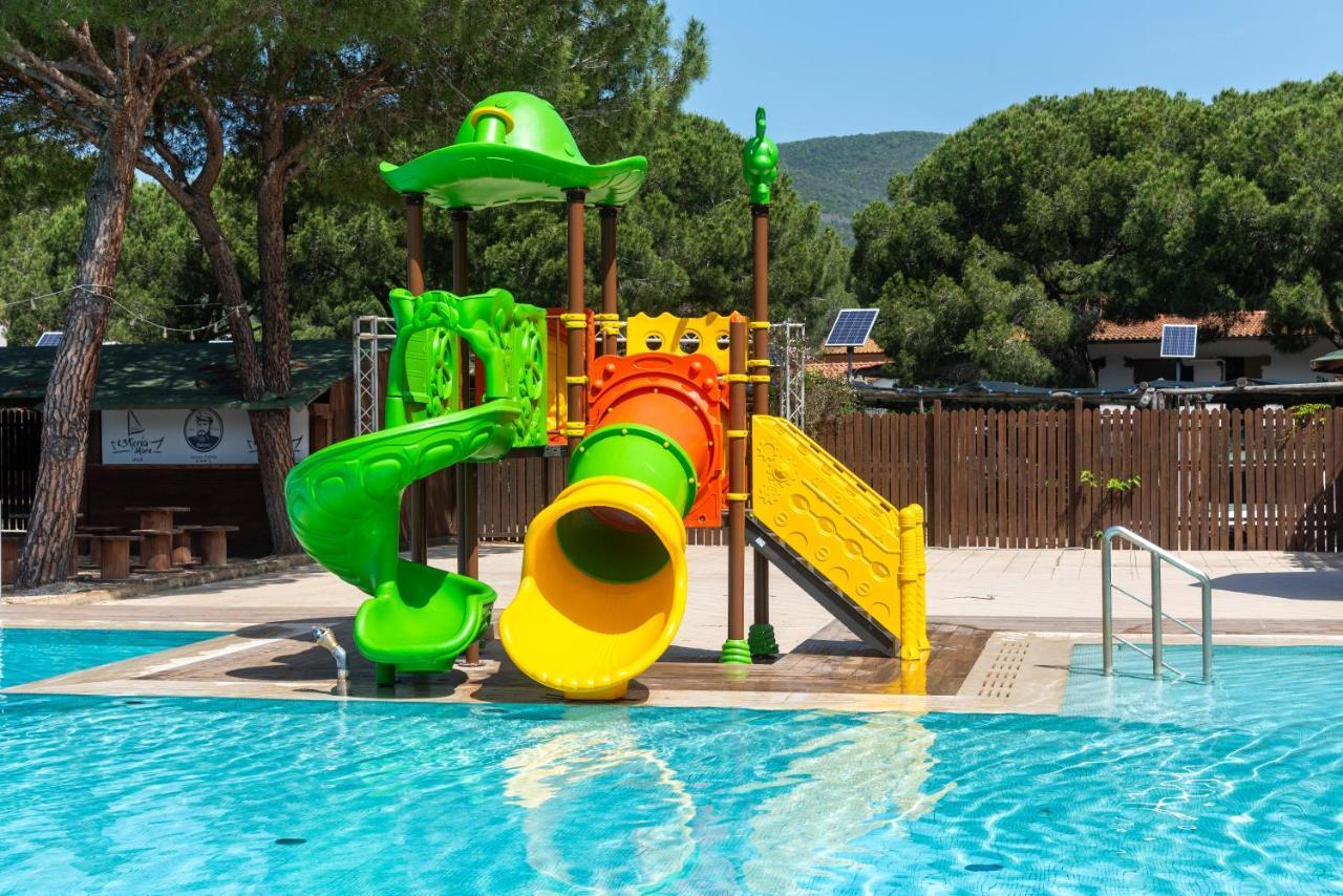 Camping Lacona Pineta Каполивери Екстериор снимка
