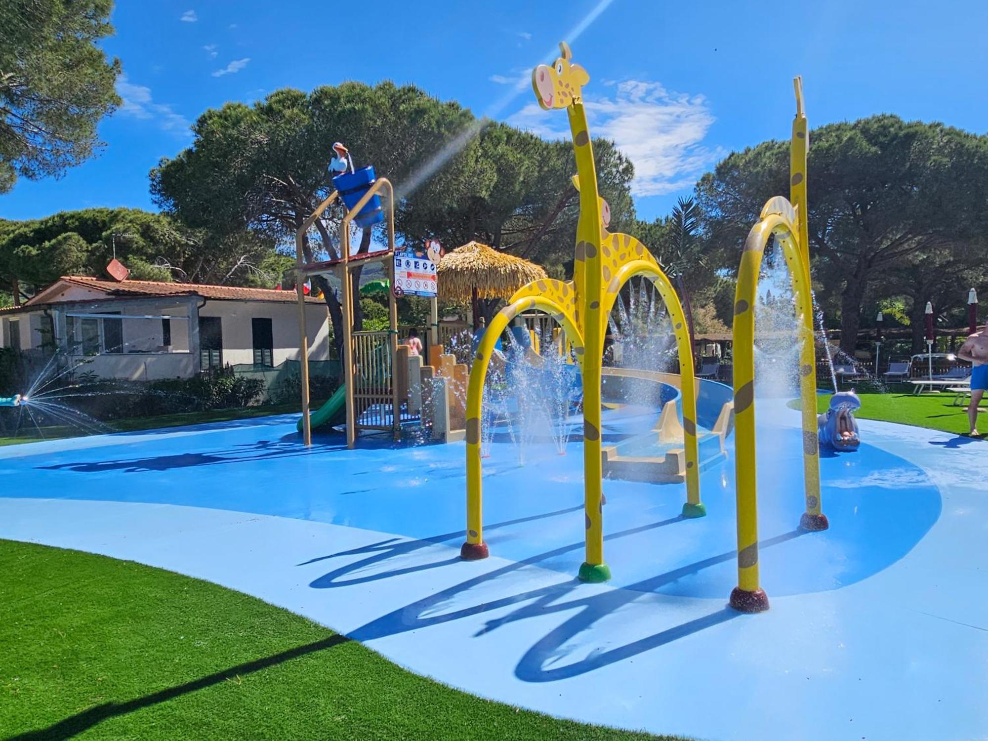 Camping Lacona Pineta Каполивери Екстериор снимка